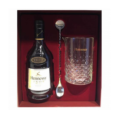 Hennessy Privilege V.S.O.P Gift Set Cognac